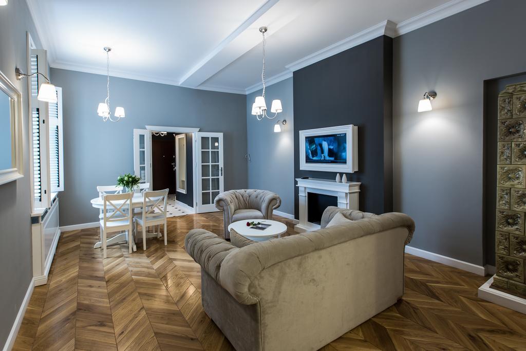 Apartment Poznanska Metro Centrum Warschau